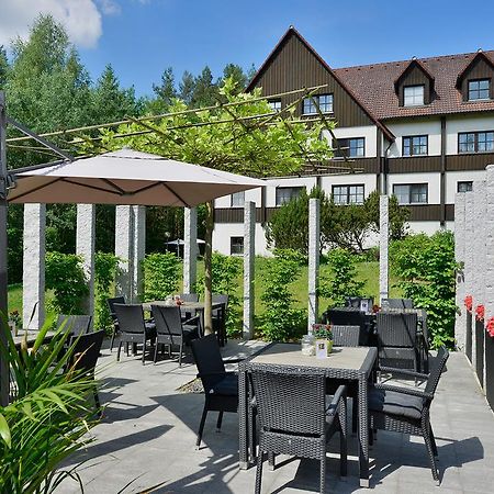 Hotel Sonnenhof Pleinfeld Exteriör bild