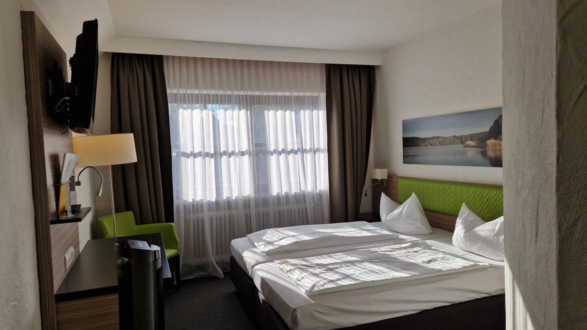 Hotel Sonnenhof Pleinfeld Exteriör bild
