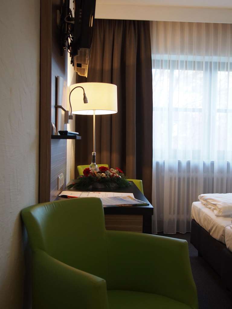 Hotel Sonnenhof Pleinfeld Exteriör bild